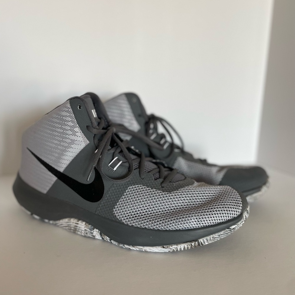 Nike Air Precision 898455 004 Gray Sneakers Men’s size 14 Basketball Shoes